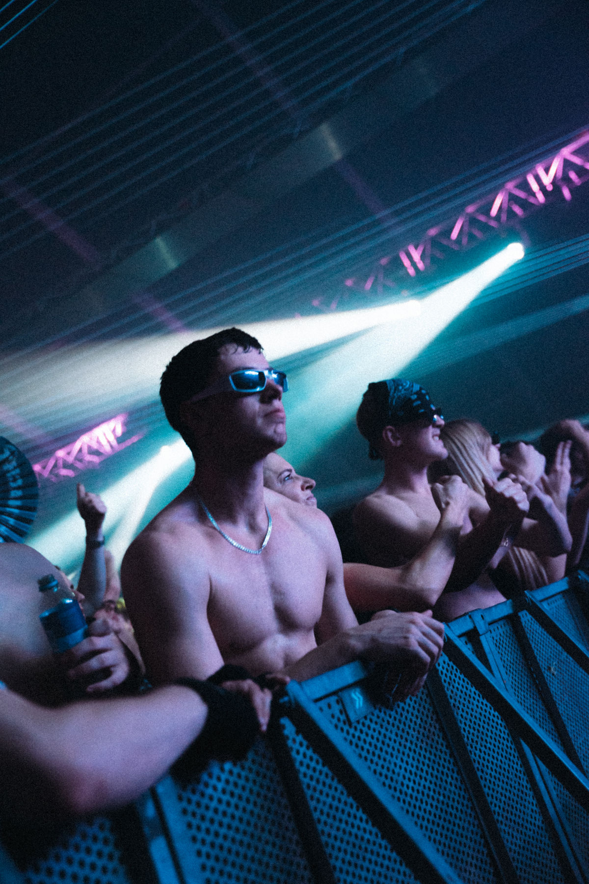 Loading... just a sec